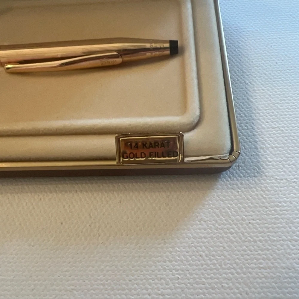 In Box Cross Ballpoint Pen 14KT‎ Gold Mint Condition (C4) Engraved 
